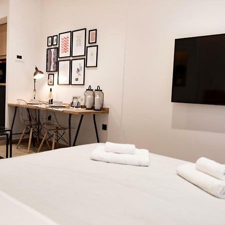 Downtown Syntagma Apartment 1 เอเธนส์ ภายนอก รูปภาพ